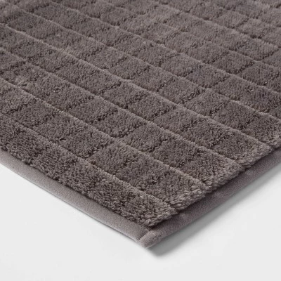 17"x24" Velveteen Grid Memory Foam Bath Rug - Room Essentials™ Dark Gray 3 17"x24" Velveteen Grid Memory Foam Bath Rug - Room Essentials™ Dark Gray - Image 2