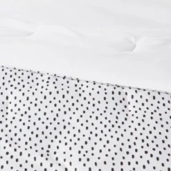 Reversible Microfiber Dot Comforter - Room Essentials™ White/black 10 Reversible Microfiber Dot Comforter - Room Essentials™ White/black -Outlet The Casa Gleam Store GUEST 30028934 00a4 43f6 99b7 4185c2bcf4e9