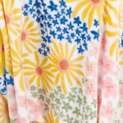 Printed Plush Floral Easter Throw Blanket - Room Essentials™ -Outlet The Casa Gleam Store GUEST 798ddef1 e441 4aaa b10d 859a9af9ecc9