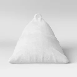 Triangle Bean Bag Chair - Room Essentials™ Cream Faux Shearling -Outlet The Casa Gleam Store GUEST 85ac3cbb 43f5 4a5f b76e 1dcda4165548