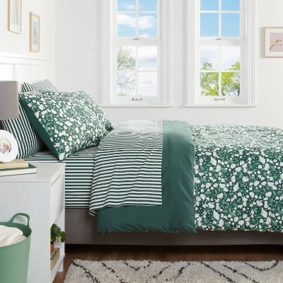 Floral Printed Microfiber Reversible Comforter & Sheets Set Dark Green - Room Essentials™ 3 Floral Printed Microfiber Reversible Comforter & Sheets Set Dark Green - Room Essentials™