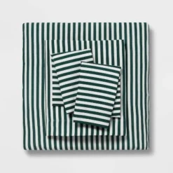 Floral Printed Microfiber Reversible Comforter & Sheets Set Dark Green - Room Essentials™ 15 Floral Printed Microfiber Reversible Comforter & Sheets Set Dark Green - Room Essentials™ -Outlet The Casa Gleam Store GUEST d6d9ec39 fc99 4d12 acb1 6e627b49e631