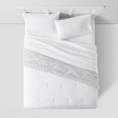 Reversible Microfiber Dot Comforter - Room Essentials™ White/black 5 Reversible Microfiber Dot Comforter - Room Essentials™ White/black - Image 3